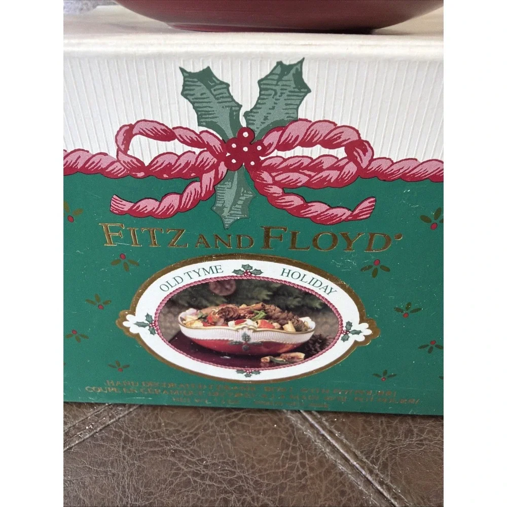VTG 1989 Fitz Floyd Old Tyme Holiday Ceramic Bowl Ribbed Red‎ Gold Flawed w/ Box